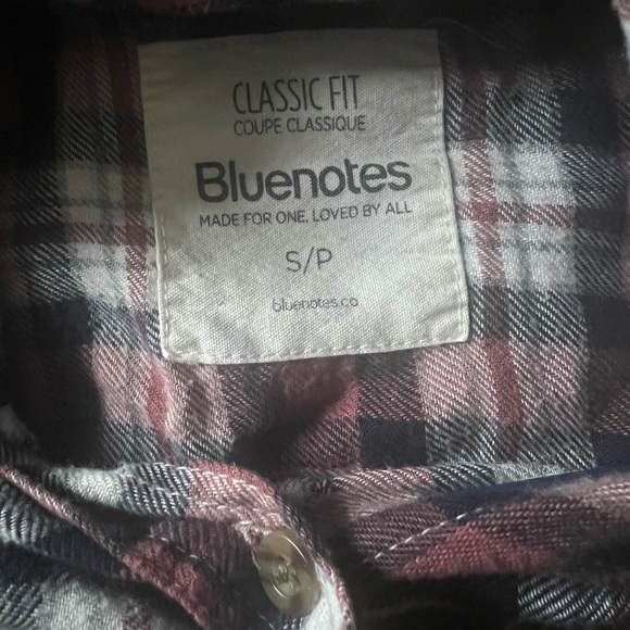 Button down - Picture 2 of 2
